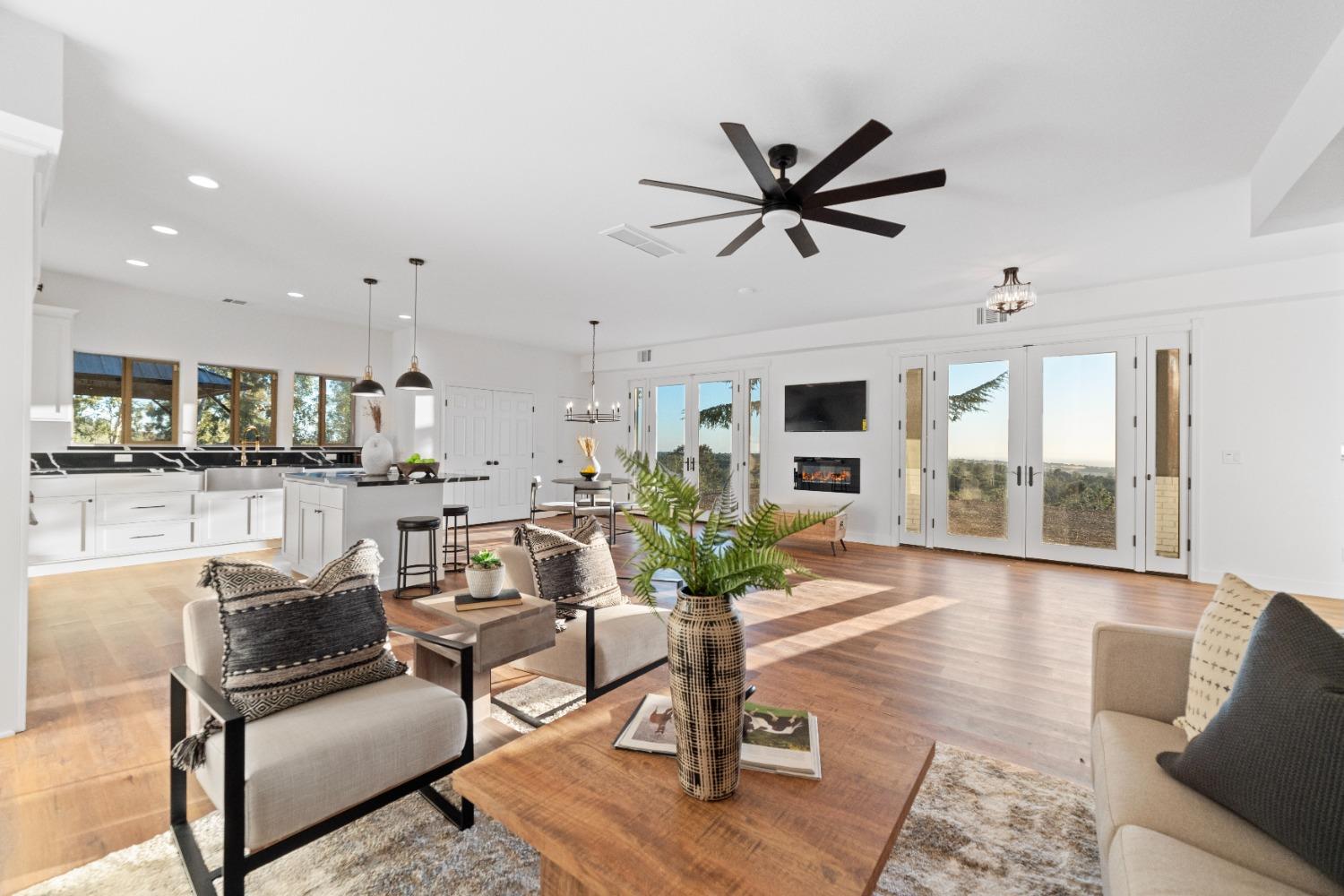 2352 Sanford Court Rescue, CA 95672 - Photo 10 of 56