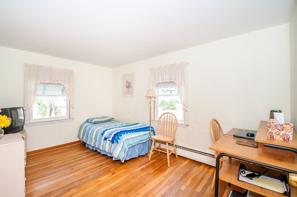 14 Davis Road Tewksbury, MA 01876 - Photo 12 of 18 Gallery Image 12