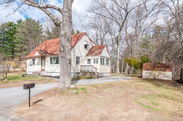 14 Davis Road Tewksbury, MA 01876 - Photo 16 of 18 Gallery Image 16