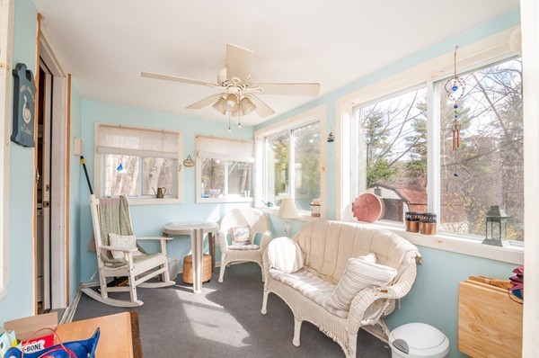 14 Davis Road Tewksbury, MA 01876 - Photo 2 of 18 Gallery Image 2