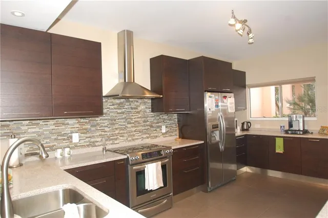 $2,500 | 4634 Mirada Way, Unit 19, Sarasota, FL 34238