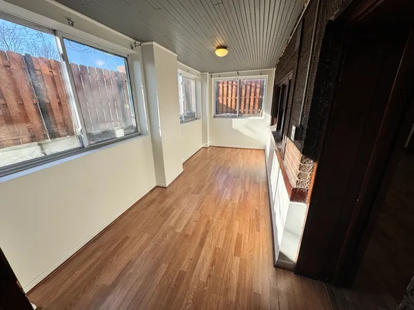 $1,350 | 6657 South Knox Avenue, Unit G, Chicago, IL 60629