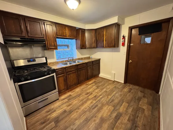 $1,350 | 6657 South Knox Avenue, Unit G, Chicago, IL 60629