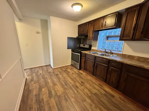 $1,350 | 6657 South Knox Avenue, Unit G, Chicago, IL 60629