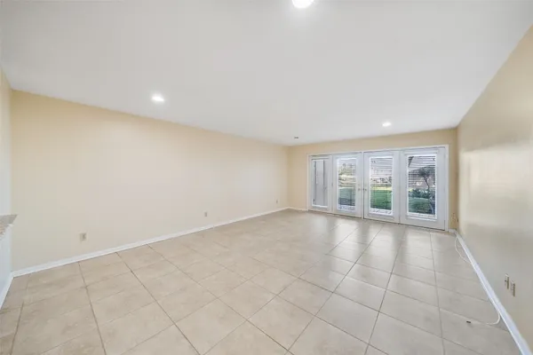 $219,000 | 15575 Marina Drive, Unit 123A, Montgomery, TX 77356
