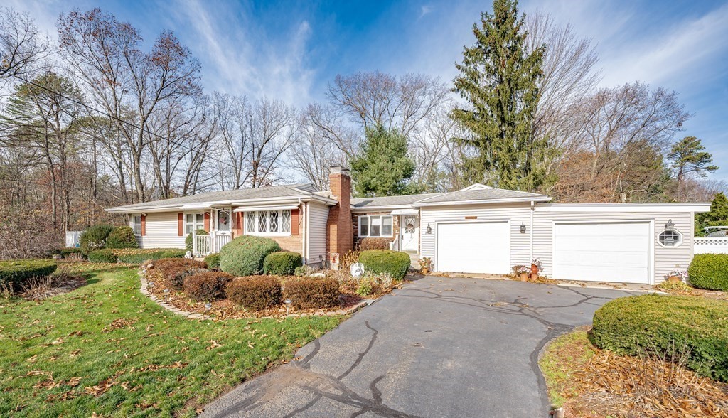 231 Paper Mill Road Westfield, MA 01085 - Photo 1 of 39 Gallery Image 1