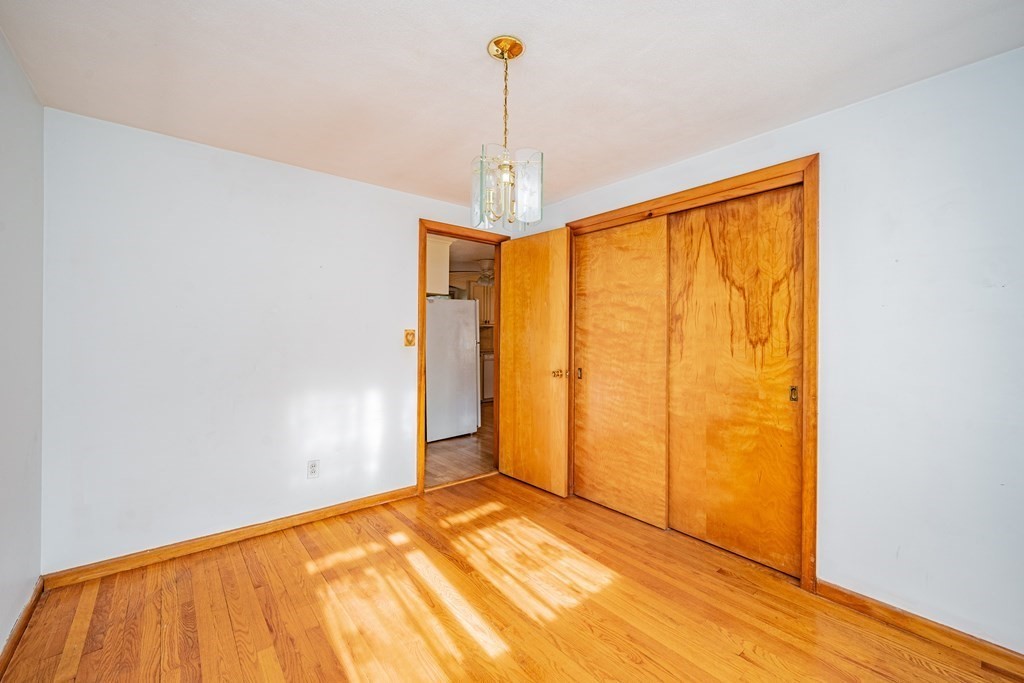 231 Paper Mill Road Westfield, MA 01085 - Photo 21 of 39 Gallery Image 21