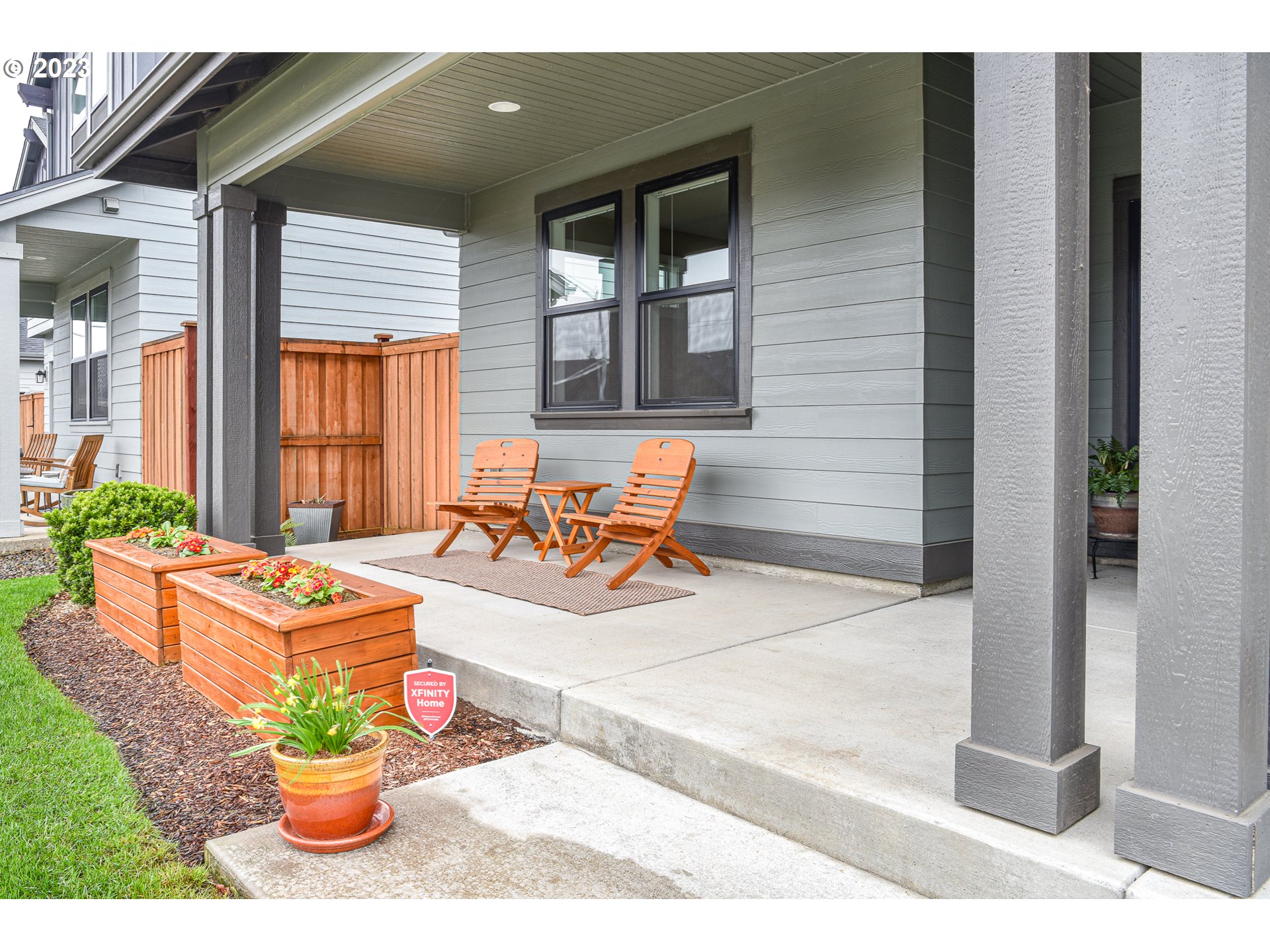 878 Tyson Lane Eugene, OR 97404 - Photo 3 of 39 a backyard of a house with seating space