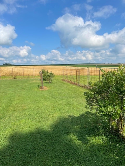 3125 Buffalo Road Lawrenceburg, TN 38464 - Photo 5 of 22 a view of an ocean from a yard