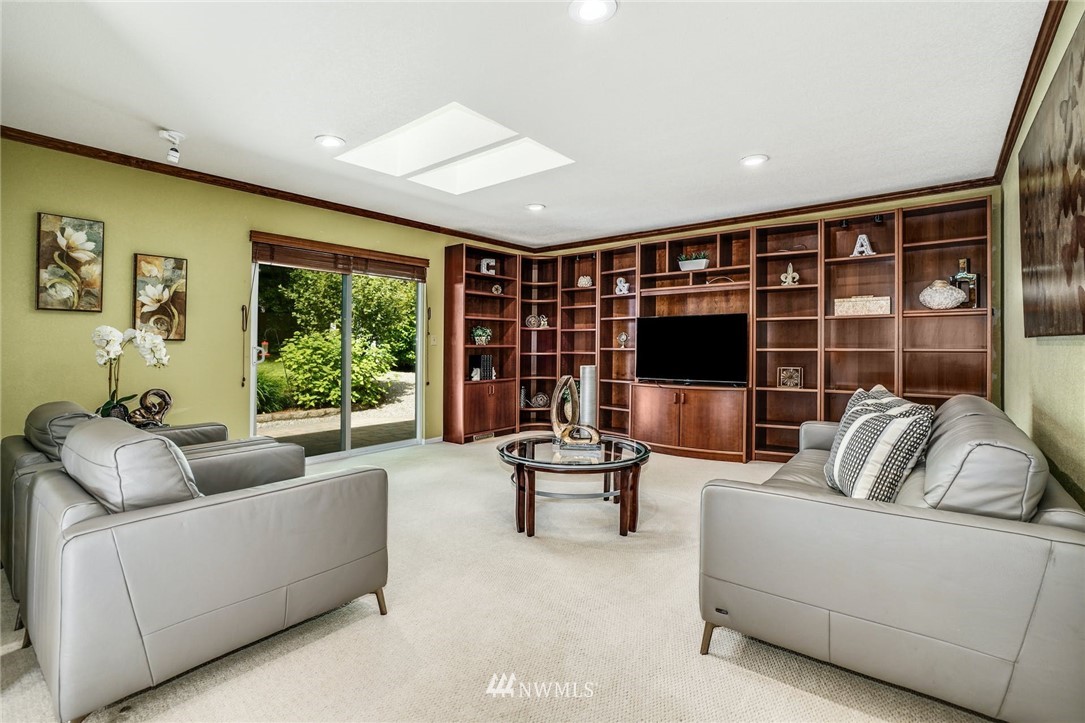 14311 166th Place Southeast Renton, WA 98059 - Photo 11 of 32
