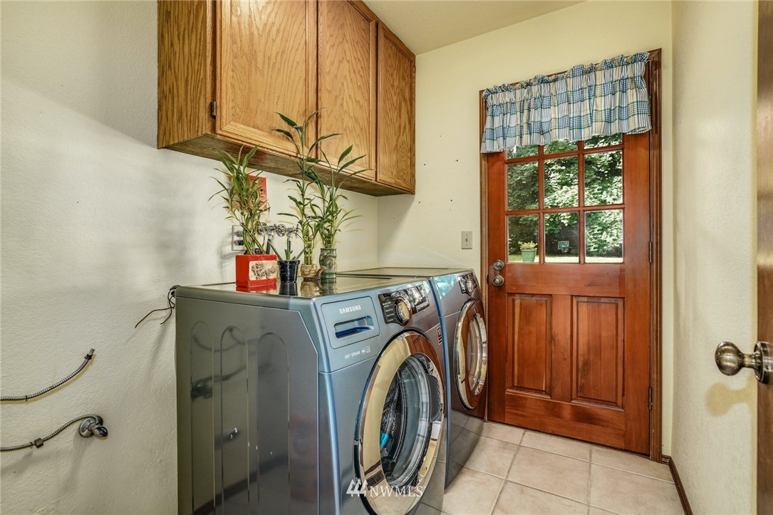 14311 166th Place Southeast Renton, WA 98059 - Photo 17 of 32