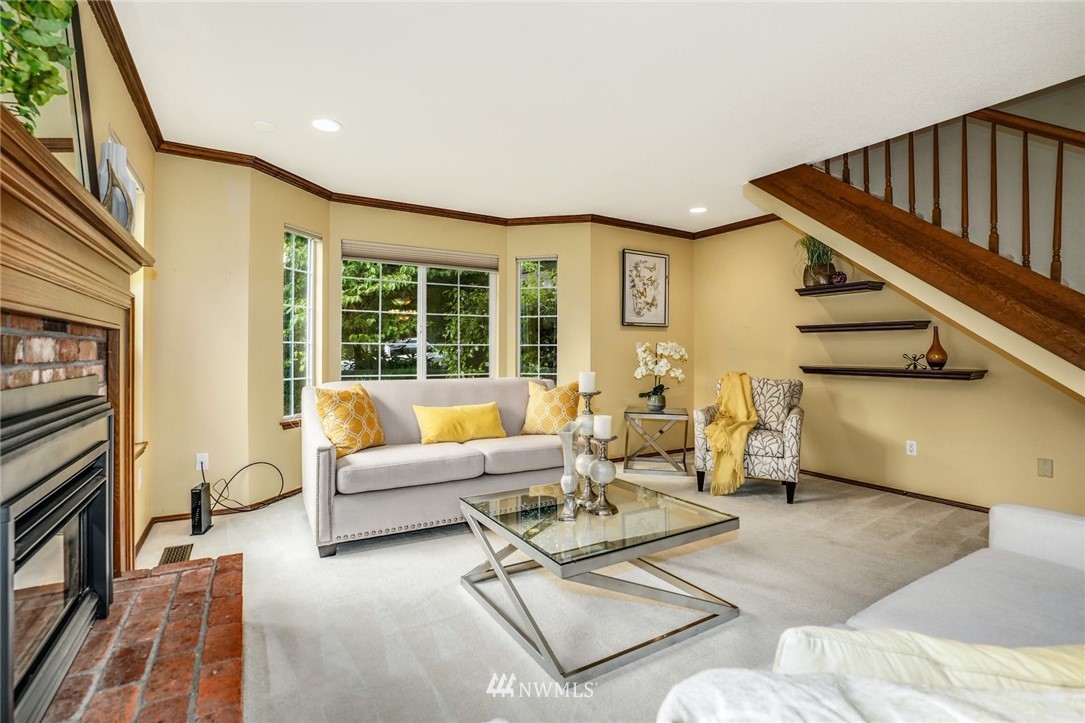14311 166th Place Southeast Renton, WA 98059 - Photo 6 of 32
