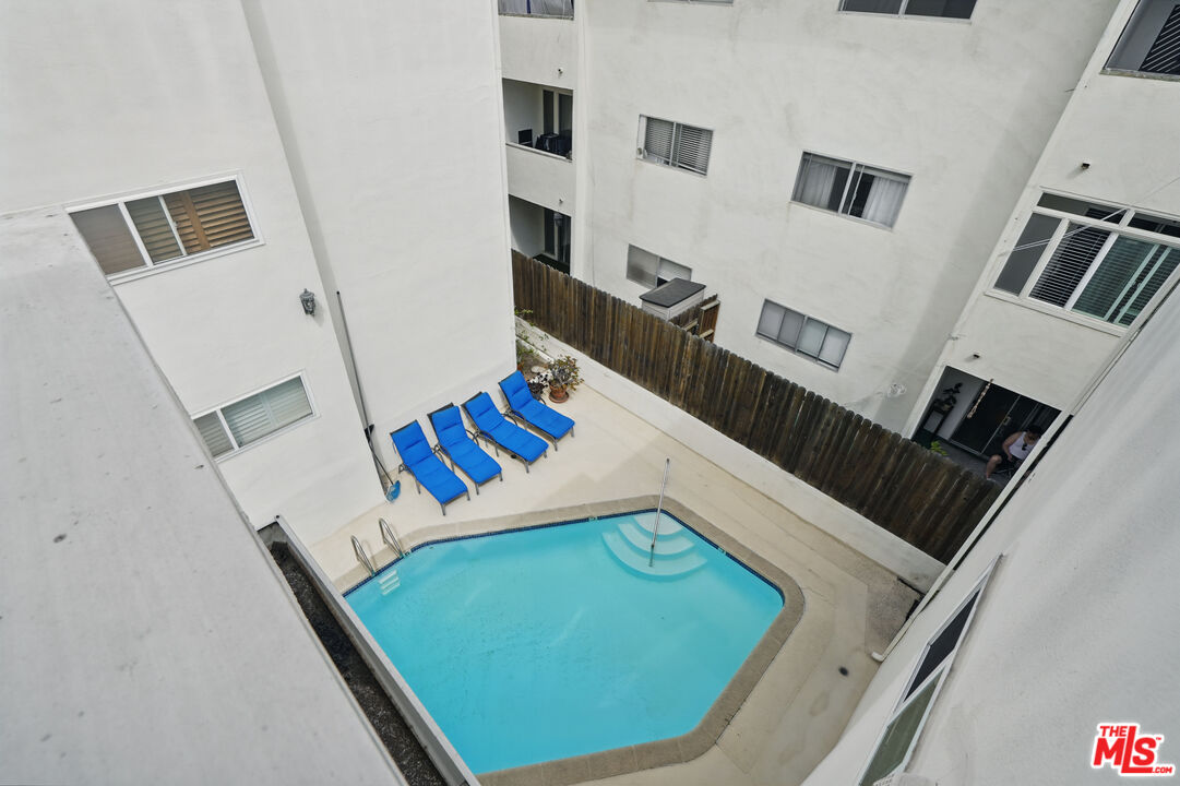 930 3rd Street, Unit 303 Santa Monica, CA 90403 - Photo 37 of 39