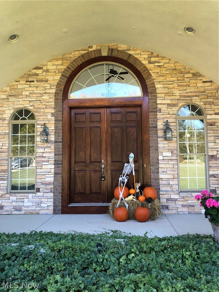 4368 Hamilton Road Medina, OH 44256 - Photo 2 of 35 Open the door! No tricks, only treats at this house.
