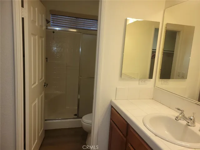 $1,950 | 16751 Silica Drive, Victorville, CA 92395