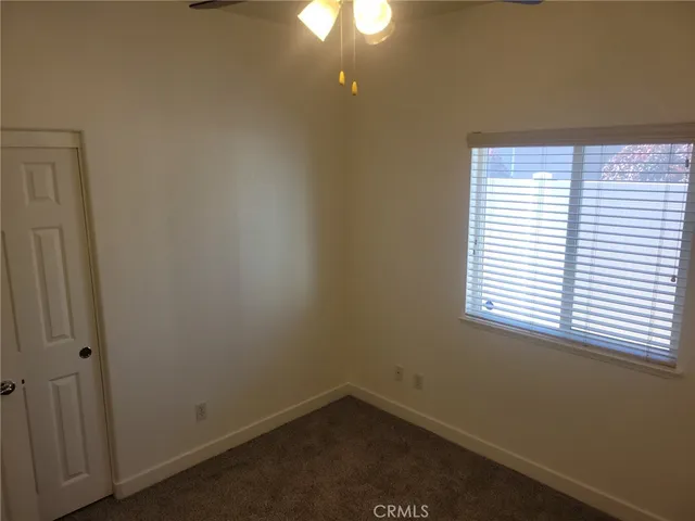 $1,950 | 16751 Silica Drive, Victorville, CA 92395