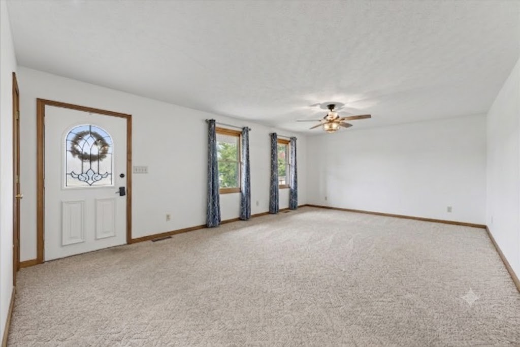 1649 North Main Street Tennessee Ridge, TN 37178 - Photo 11 of 46 Gallery Image 11