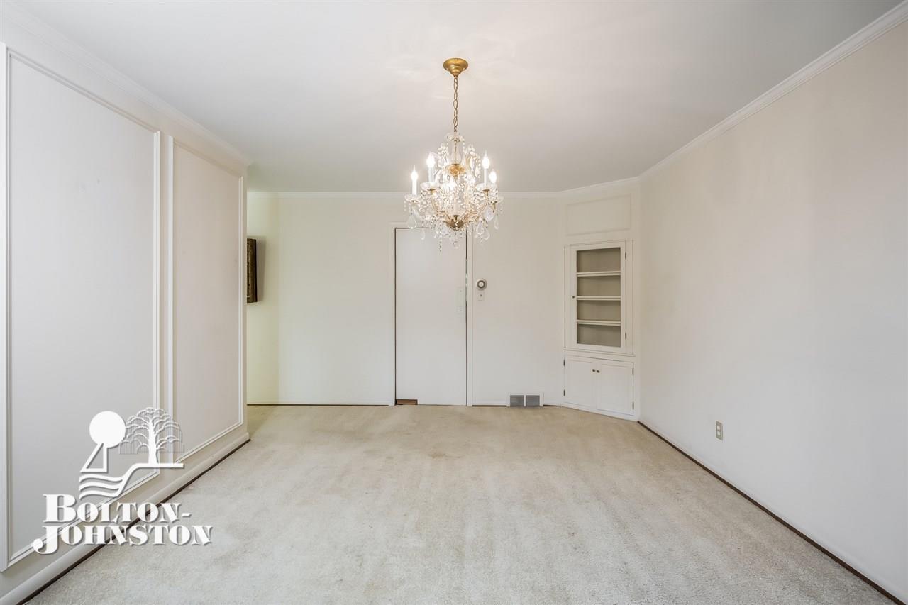 280 Ridge Road Grosse Pointe Farms, MI 48236 - Photo 10 of 50
