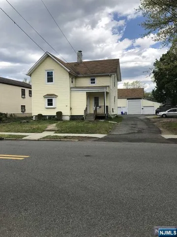 $2,700 | 229 Milford Avenue, New Milford, NJ 07646