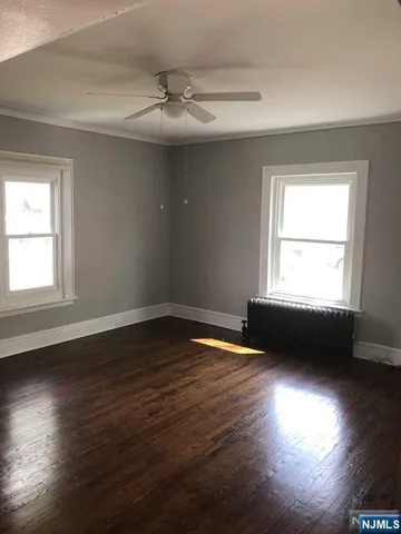 $2,700 | 229 Milford Avenue, New Milford, NJ 07646