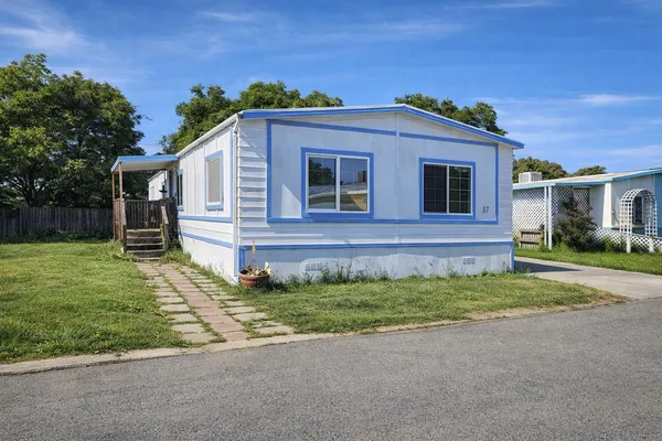 $60,000 | 2928 Hammonton Smartsville Road, Unit 37, Marysville, CA 95901