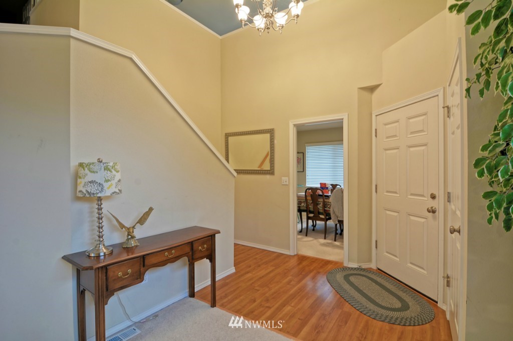 2325 194th Street Southeast Bothell, WA 98012 - Photo 2 of 21