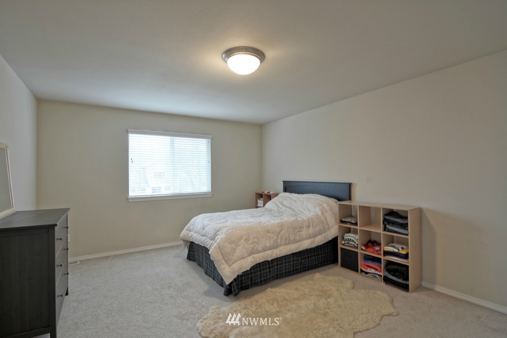 2325 194th Street Southeast Bothell, WA 98012 - Photo 17 of 21
