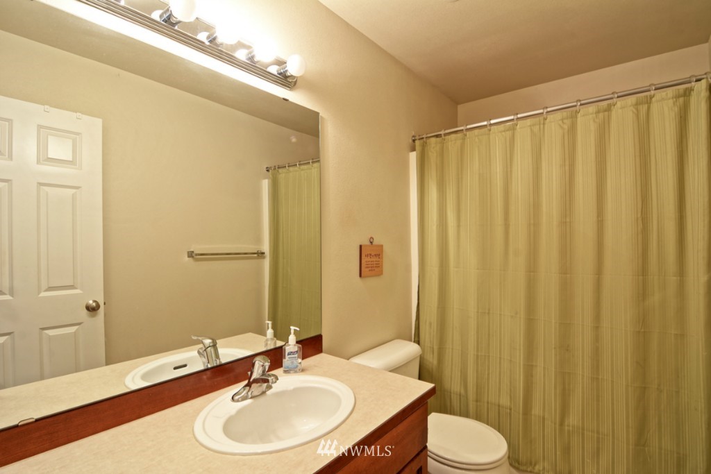 2325 194th Street Southeast Bothell, WA 98012 - Photo 18 of 21