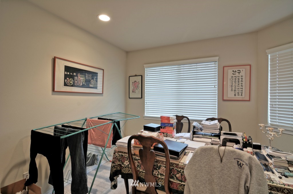 2325 194th Street Southeast Bothell, WA 98012 - Photo 3 of 21