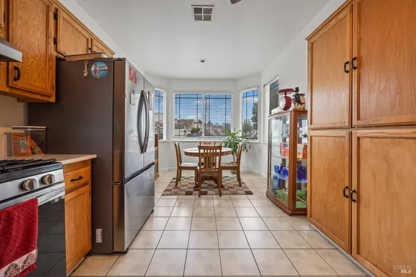 $570,000 | 1007 Mayfield Way, Suisun City, CA 94585