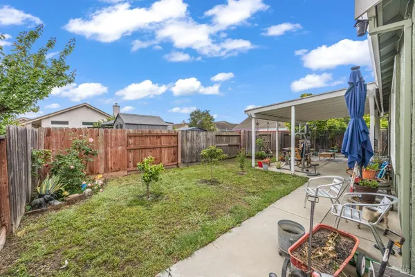 $570,000 | 1007 Mayfield Way, Suisun City, CA 94585