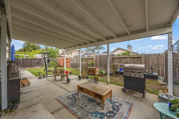 $570,000 | 1007 Mayfield Way, Suisun City, CA 94585
