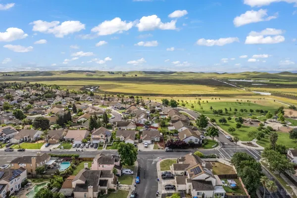 $570,000 | 1007 Mayfield Way, Suisun City, CA 94585