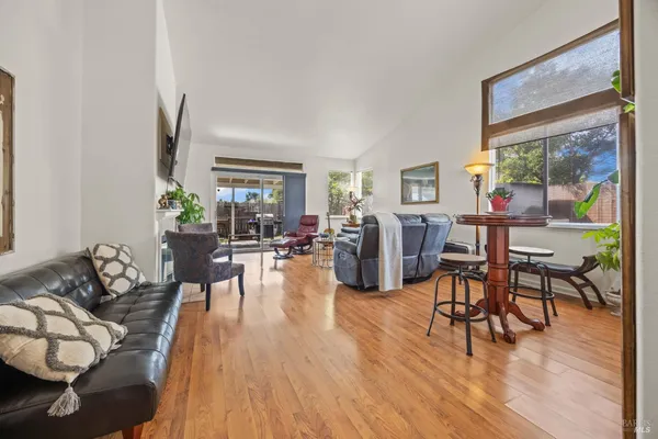 $570,000 | 1007 Mayfield Way, Suisun City, CA 94585