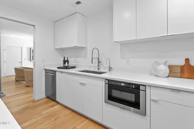 $3,300,000 | 711 Berryhill Drive, Chapel Hill, NC 27516