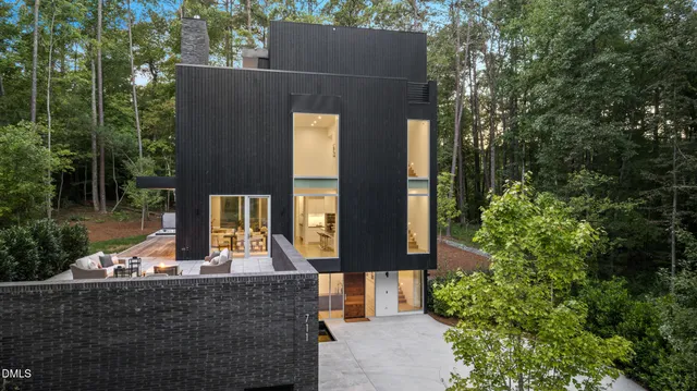 $3,300,000 | 711 Berryhill Drive, Chapel Hill, NC 27516