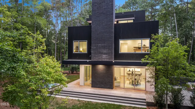 $3,300,000 | 711 Berryhill Drive, Chapel Hill, NC 27516