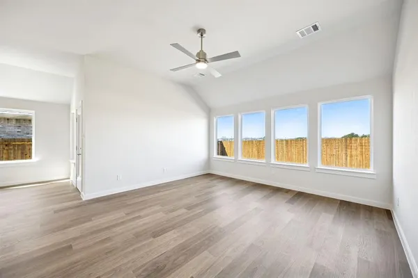 $352,851 | 1537 Oakdale Drive, Kaufman, TX 75142