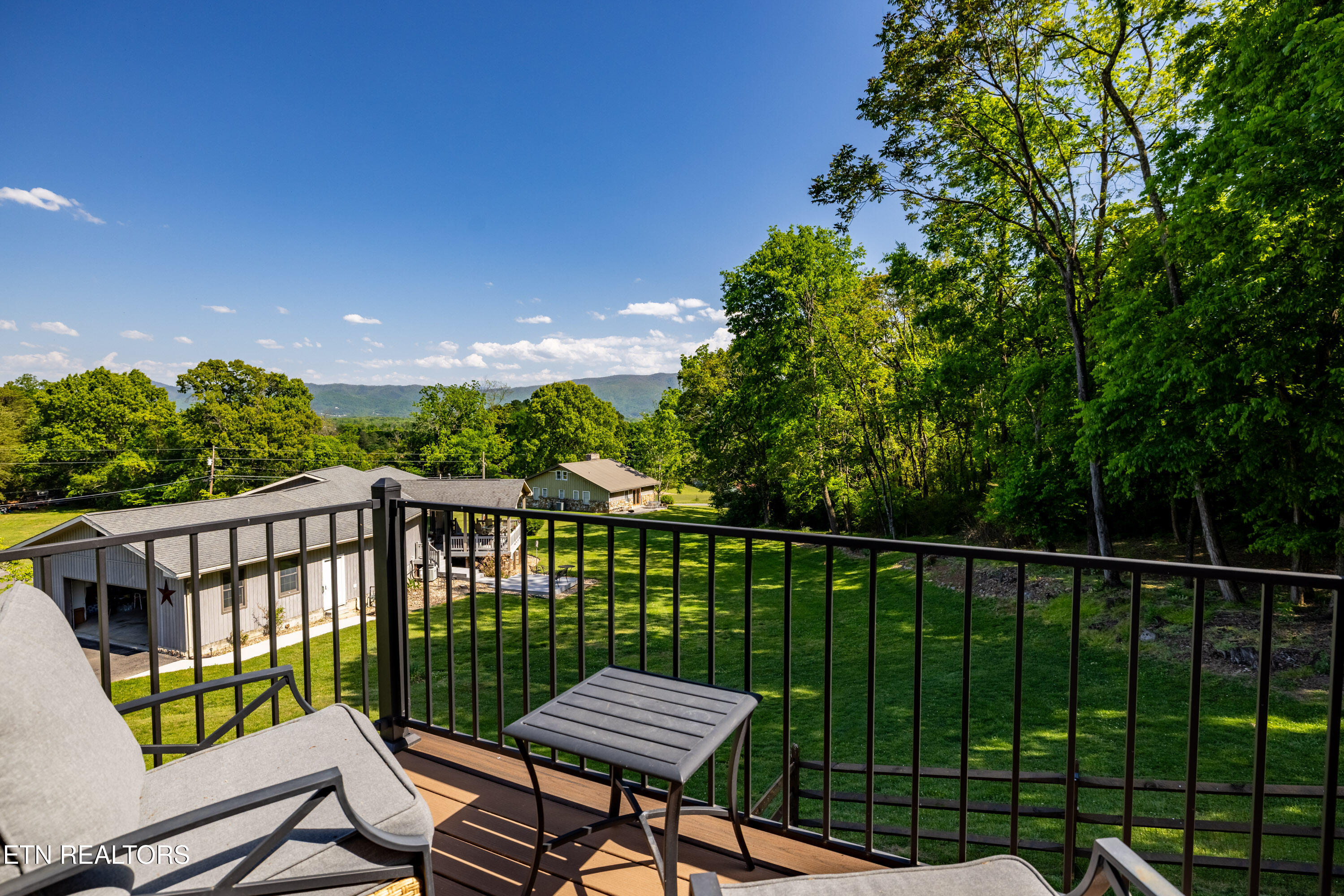 401 Edgewood Trail Newport, TN 37821 - Photo 26 of 42 401 Edgewood Trail-38