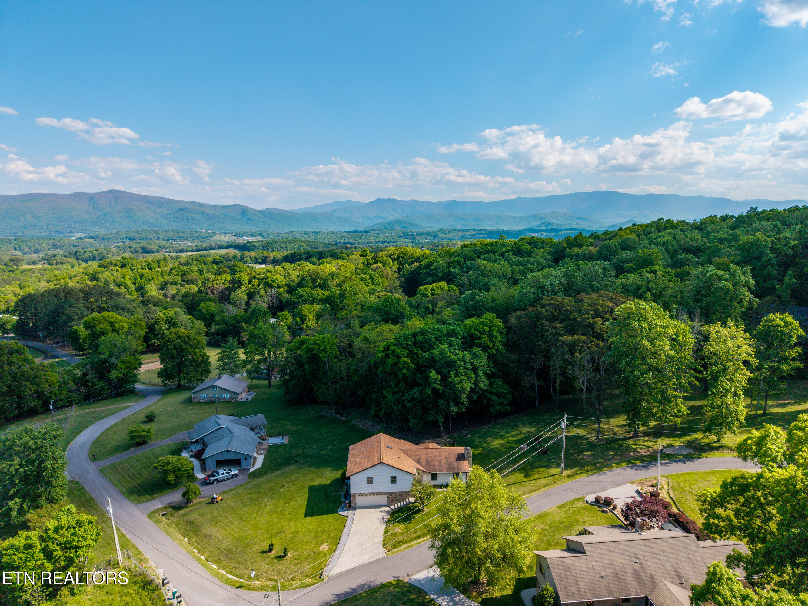 401 Edgewood Trail Newport, TN 37821 - Photo 42 of 42 401 Edgewood Trail-47