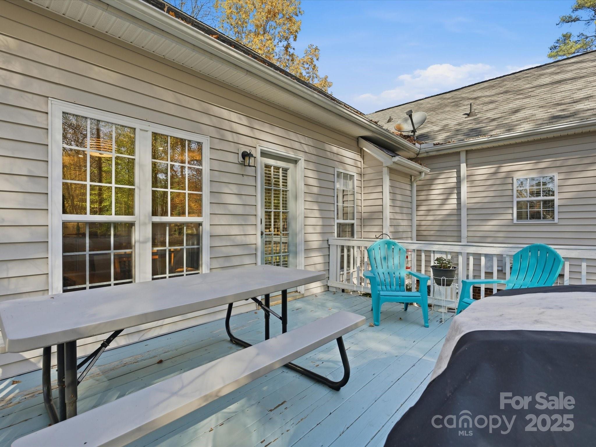 4601 Magnolia Ridge Drive Waxhaw, NC 28173 - Photo 37 of 48 a house view with a seating space