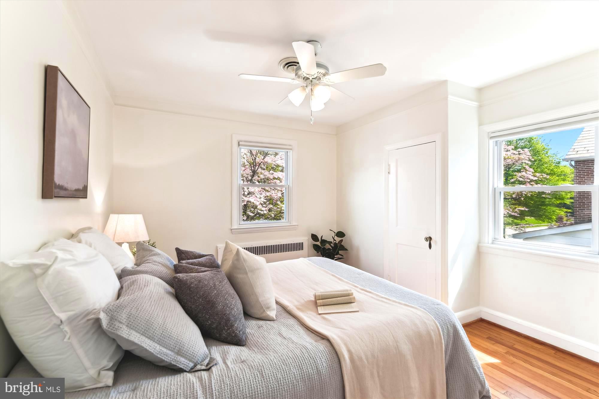 501 Dunkirk Road Baltimore, MD 21212 - Photo 19 of 38 a bedroom with a bed and a window