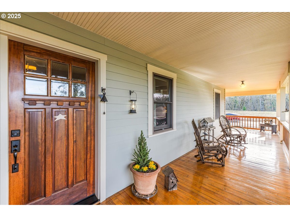 38224 Gilkey Road Scio, OR 97374 - Photo 2 of 48 Gallery Image 2