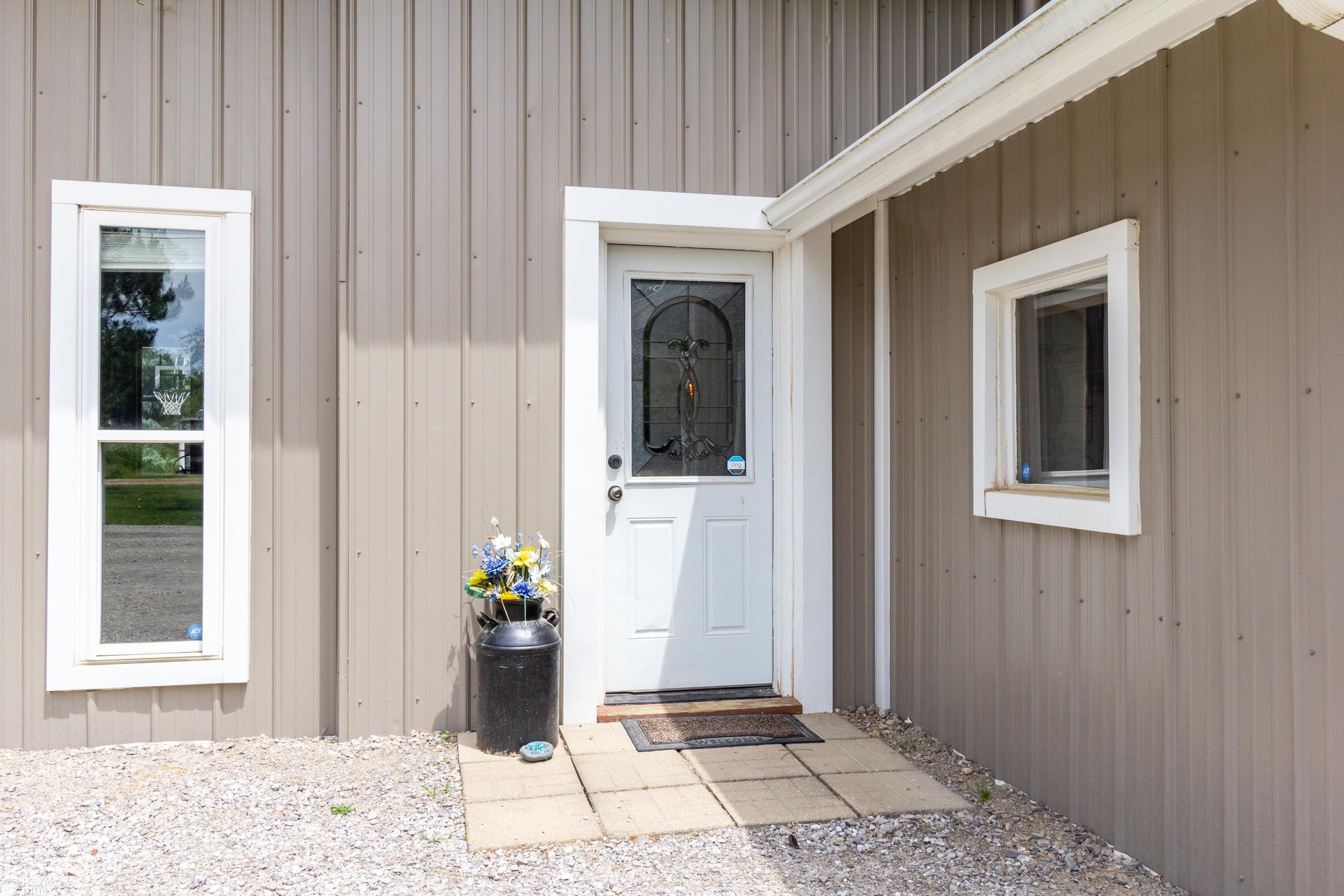 3861 Hunters Creek Road Metamora, MI 48455 - Photo 3 of 54 Gallery Image 3