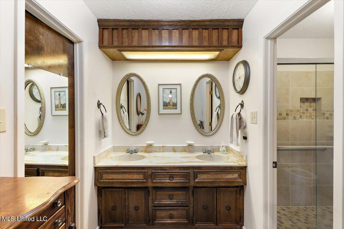 5227 Forest Hill Road Jackson, MS 39272 - Photo 21 of 37 21-HTP_2686