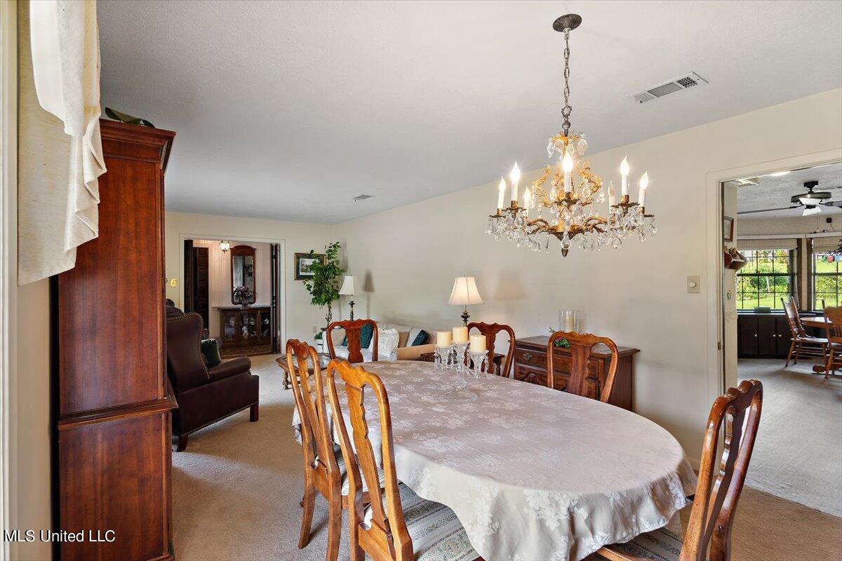 5227 Forest Hill Road Jackson, MS 39272 - Photo 9 of 37 09-HTP_2641