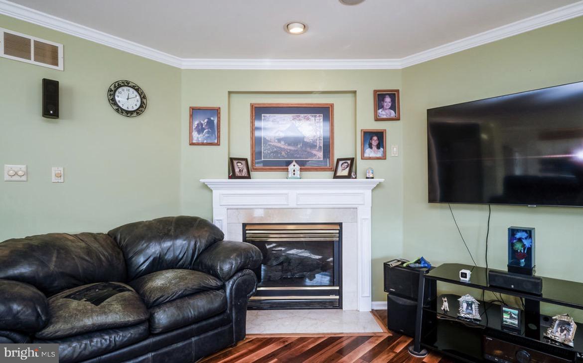 390 Wingspread Drive Reading, PA 19606 - Photo 8 of 18