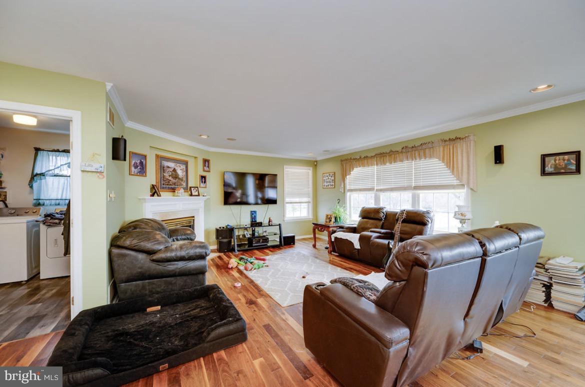 390 Wingspread Drive Reading, PA 19606 - Photo 10 of 21 a living room with furniture