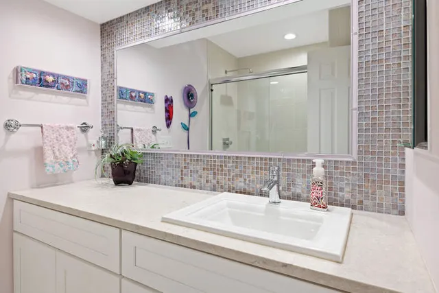 $4,200 | 281 Graemere Street, Northfield, IL 60093