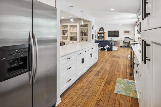 $4,200 | 281 Graemere Street, Northfield, IL 60093